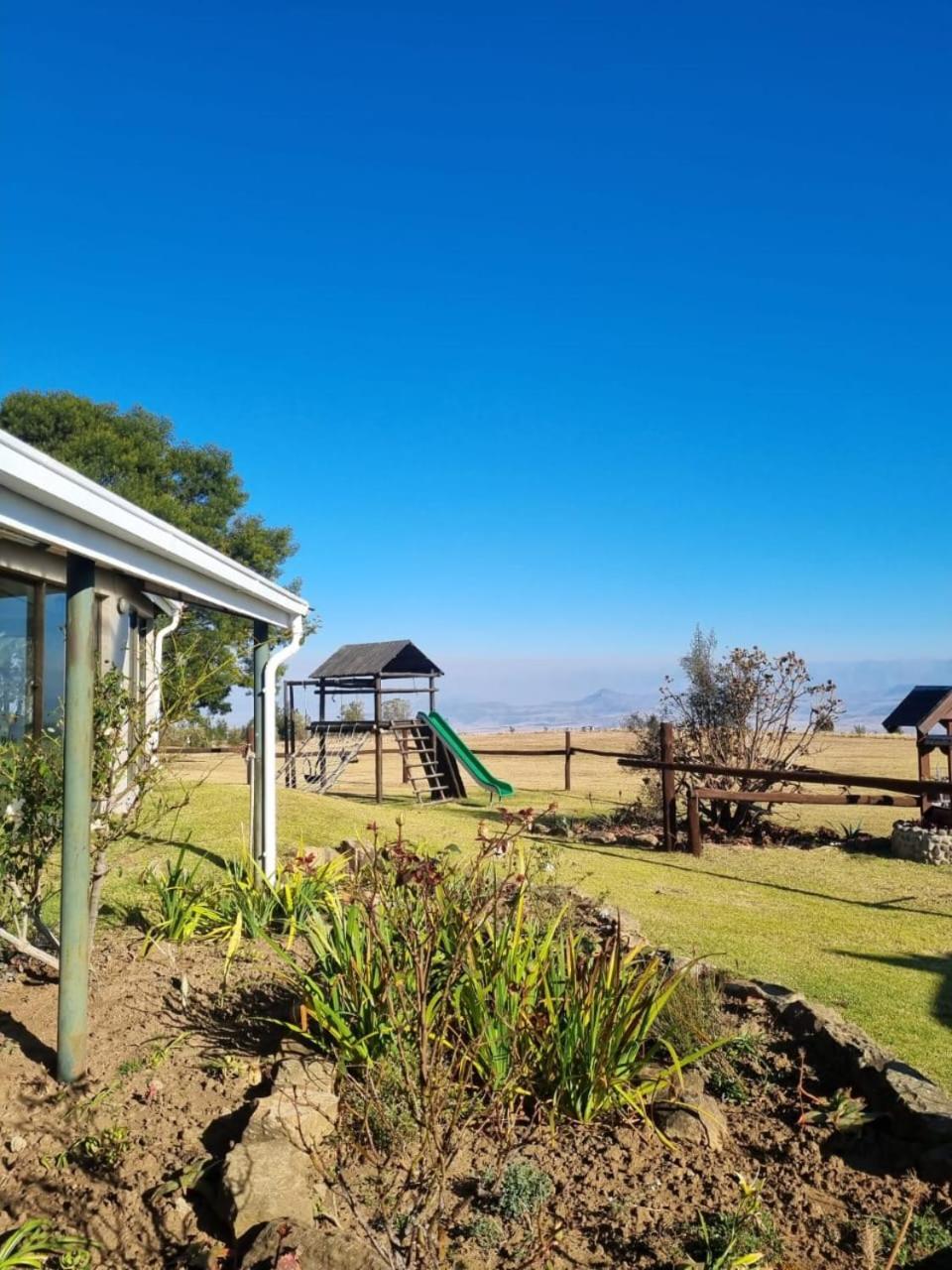 منزل الضيف بيرغفيل  في Drakensberg Mountain Retreat المظهر الخارجي الصورة